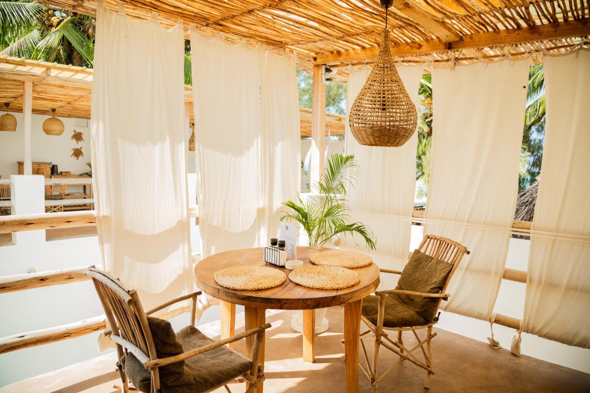 Boho Boutique Hotel - Beachfront , Adults Only , Private Pool Kiwengwa  Esterno foto